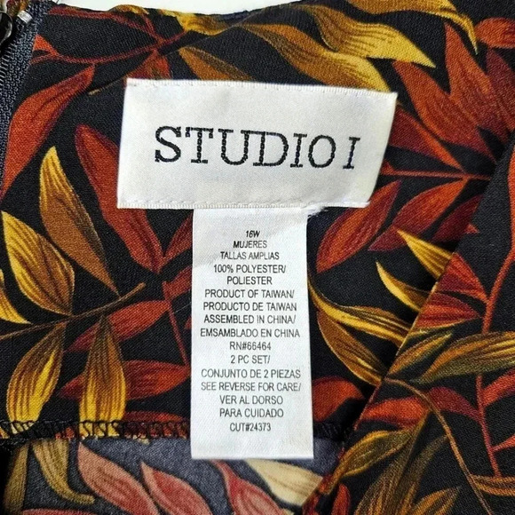 Studio 1 Women's Sleeveless Leafy Floral Tan Burgundy Maxi Sheath Dress Size 16W - Picture 3 of 5